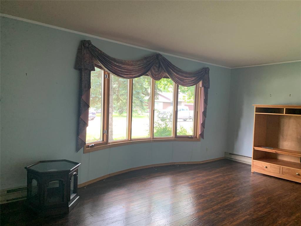 57 Jamaica Street, Gladstone, MB - Indoor Photo Showing Other Room
