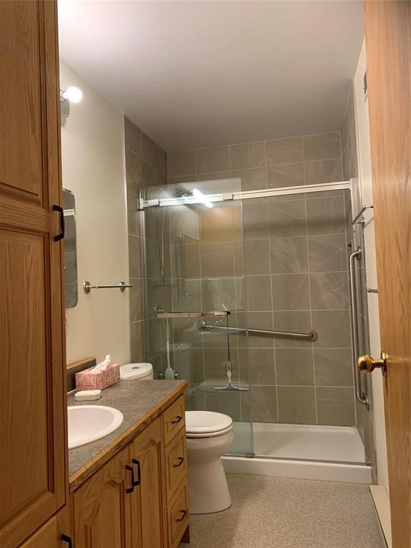 57 Jamaica Street, Gladstone, MB - Indoor Photo Showing Bathroom