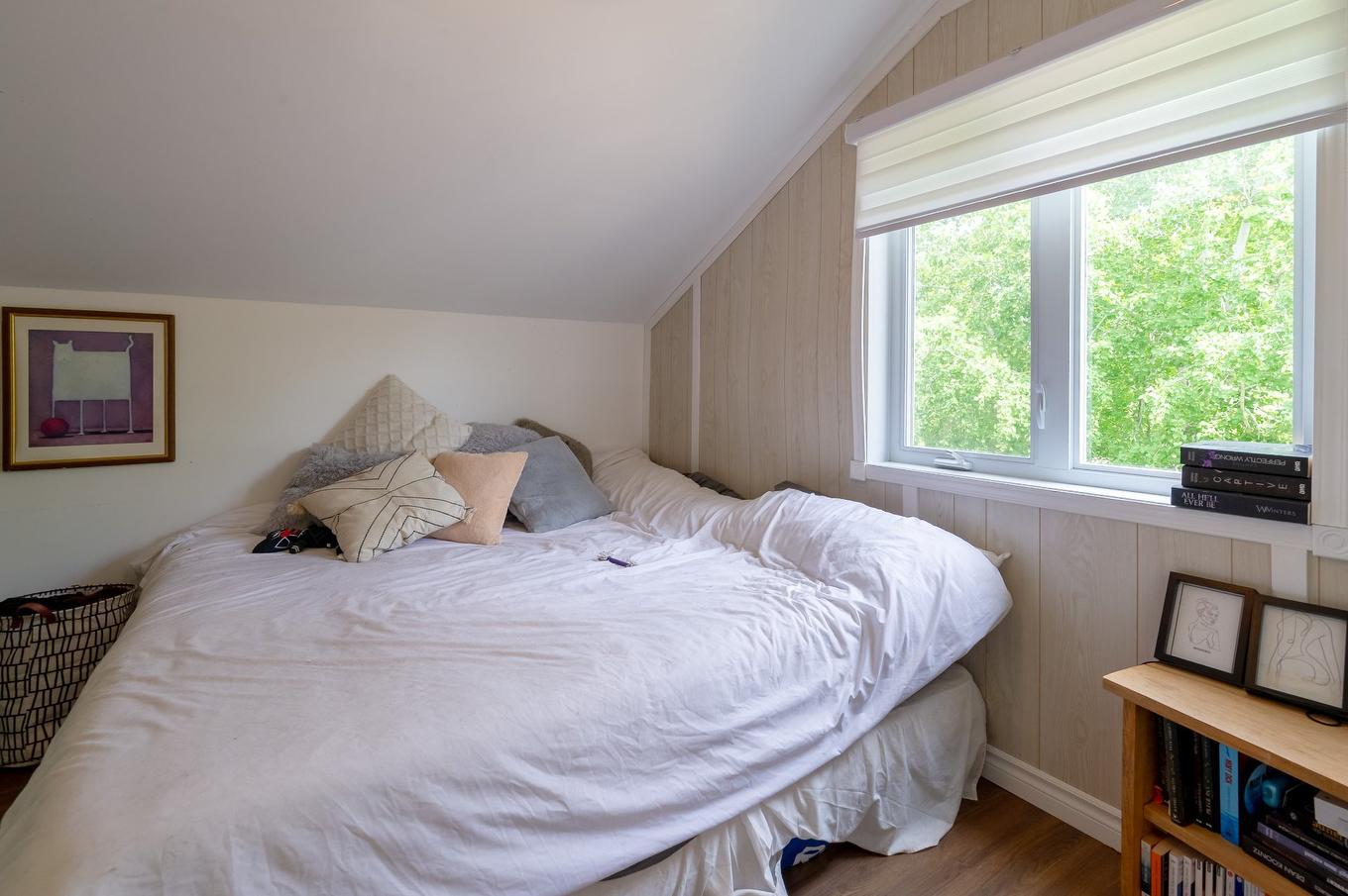 Bedroom - 202 25E Rue O., Venise-En-Québec, QC - Indoor Photo Showing Bedroom