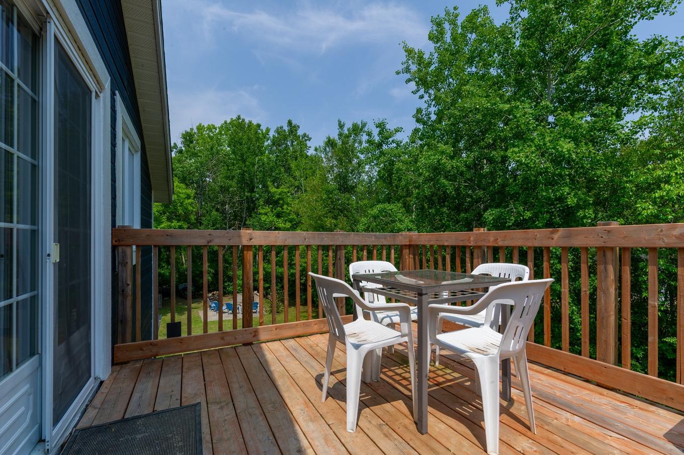 Balcony - 202 25E Rue O., Venise-En-Québec, QC - Outdoor With Deck Patio Veranda With Exterior
