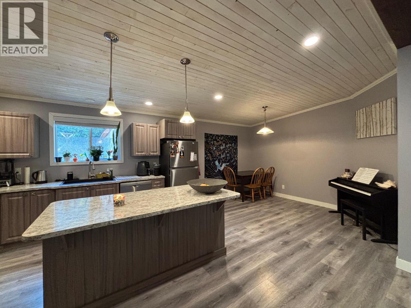 3520 33 Highway, Westbridge, BC