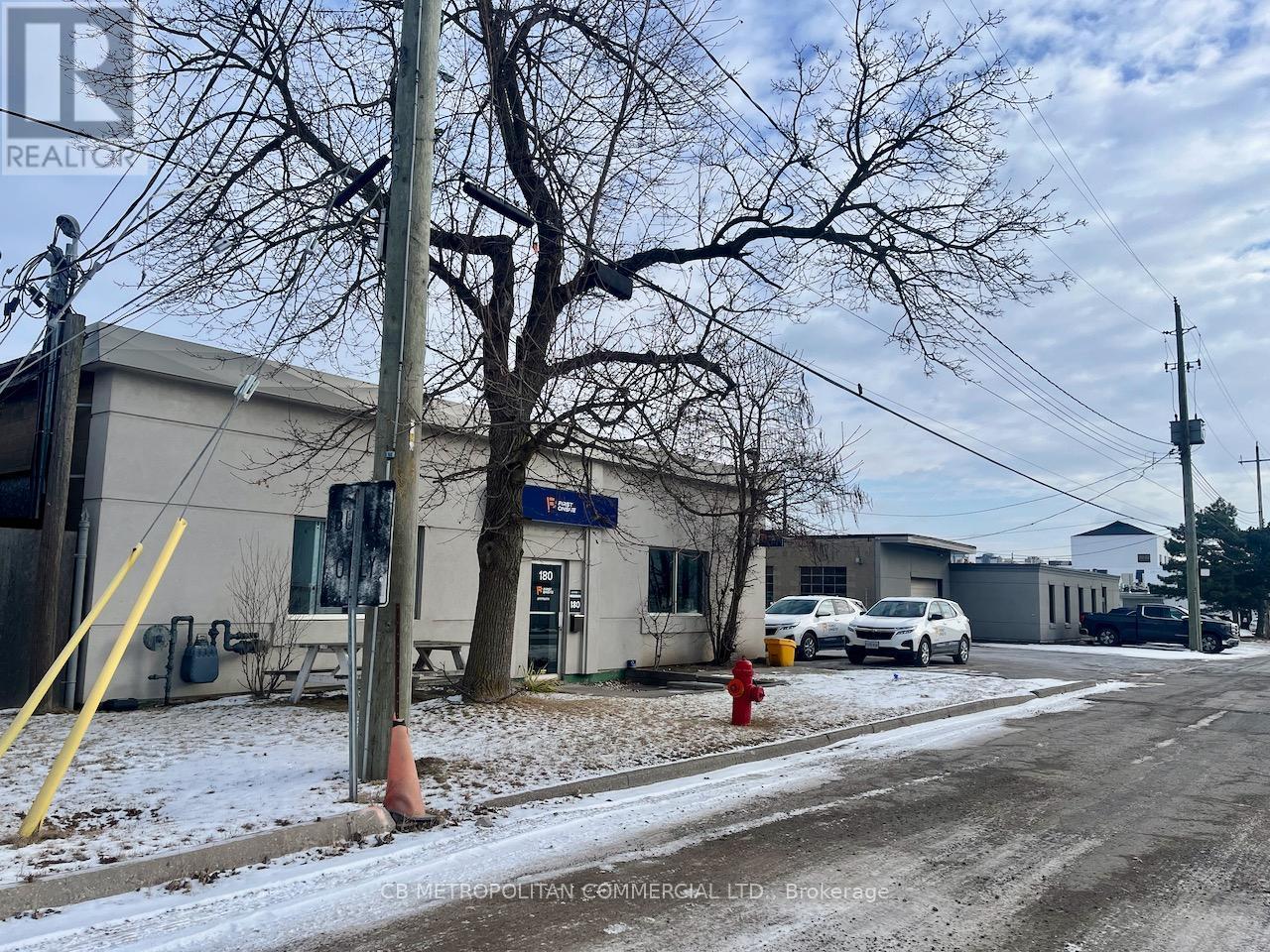 180 Chatham Street, Hamilton, ON