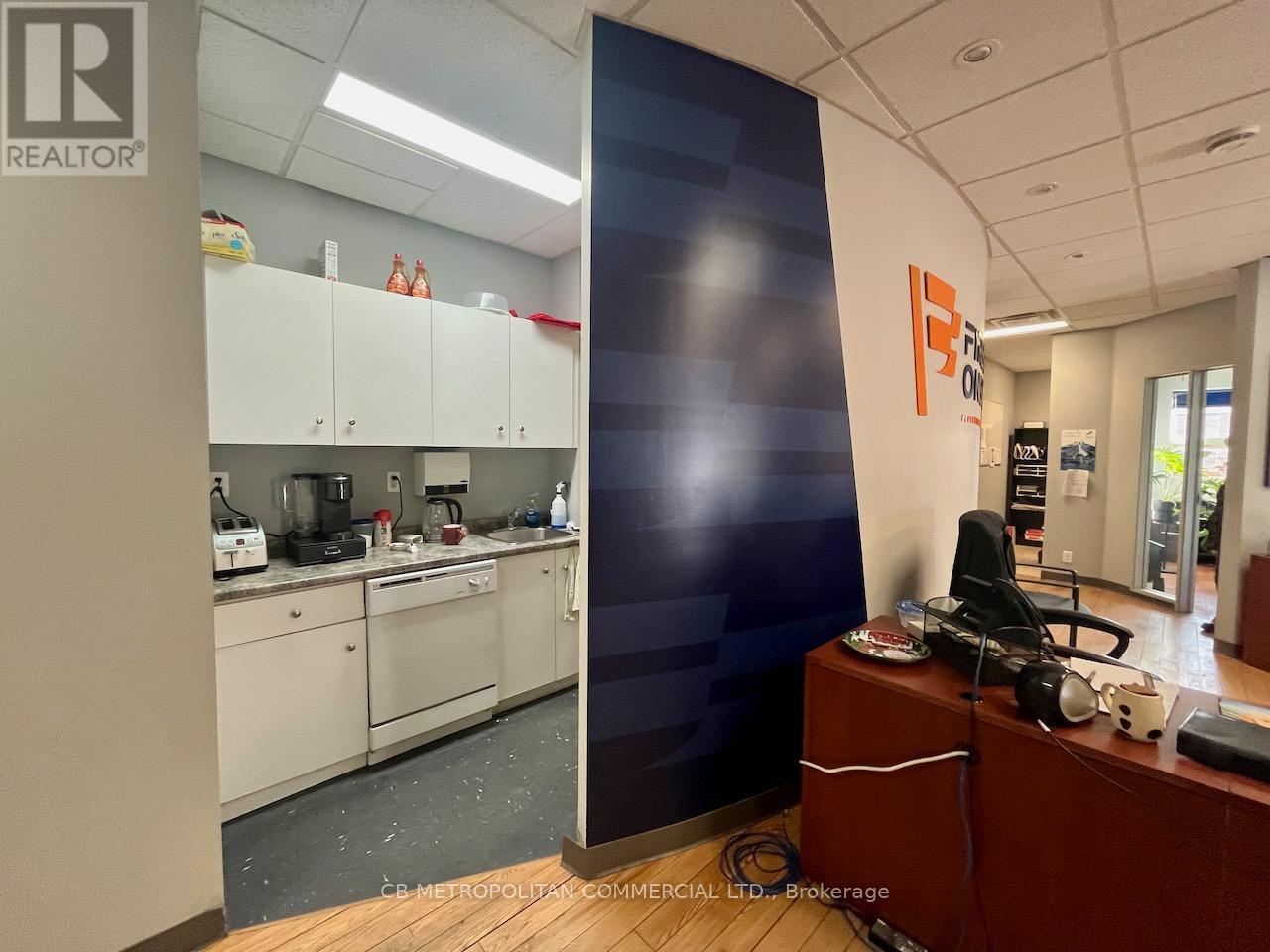 180 Chatham Street, Hamilton, ON