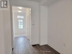 Foyer/Hallway -