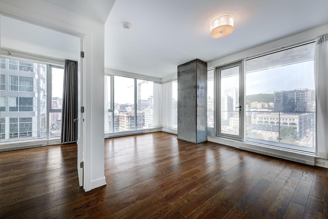 Salon - 1011-1155 Rue De La Montagne, Montréal (Ville-Marie), QC - Indoor Photo Showing Other Room