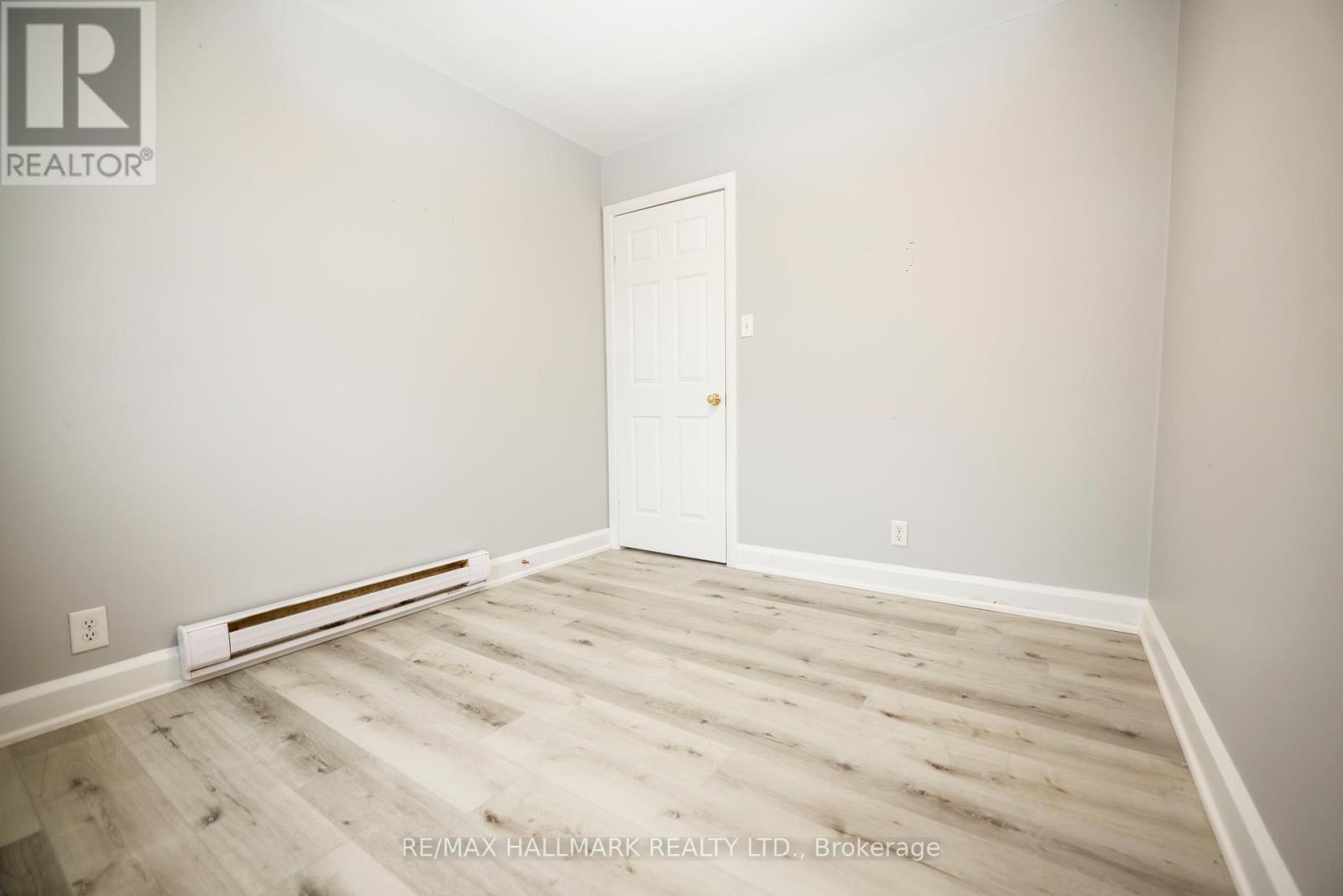 1 - 37 Holland Street, Bradford West Gwillimbury, ON - Indoor Photo Showing Other Room