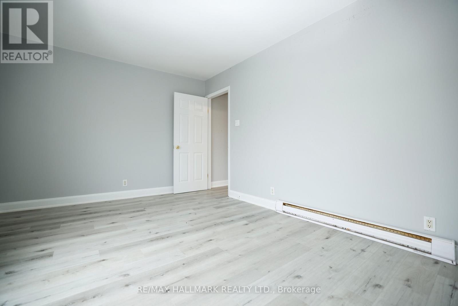 1 - 37 Holland Street, Bradford West Gwillimbury, ON - Indoor Photo Showing Other Room