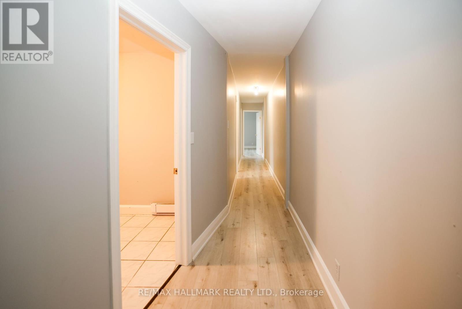 1 - 37 Holland Street, Bradford West Gwillimbury, ON - Indoor Photo Showing Other Room