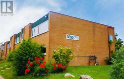 26 - 3690 KEELE STREET Toronto, ON M3J 1M3
