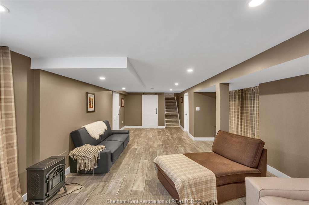 7677 Riverview Line, Chatham, ON