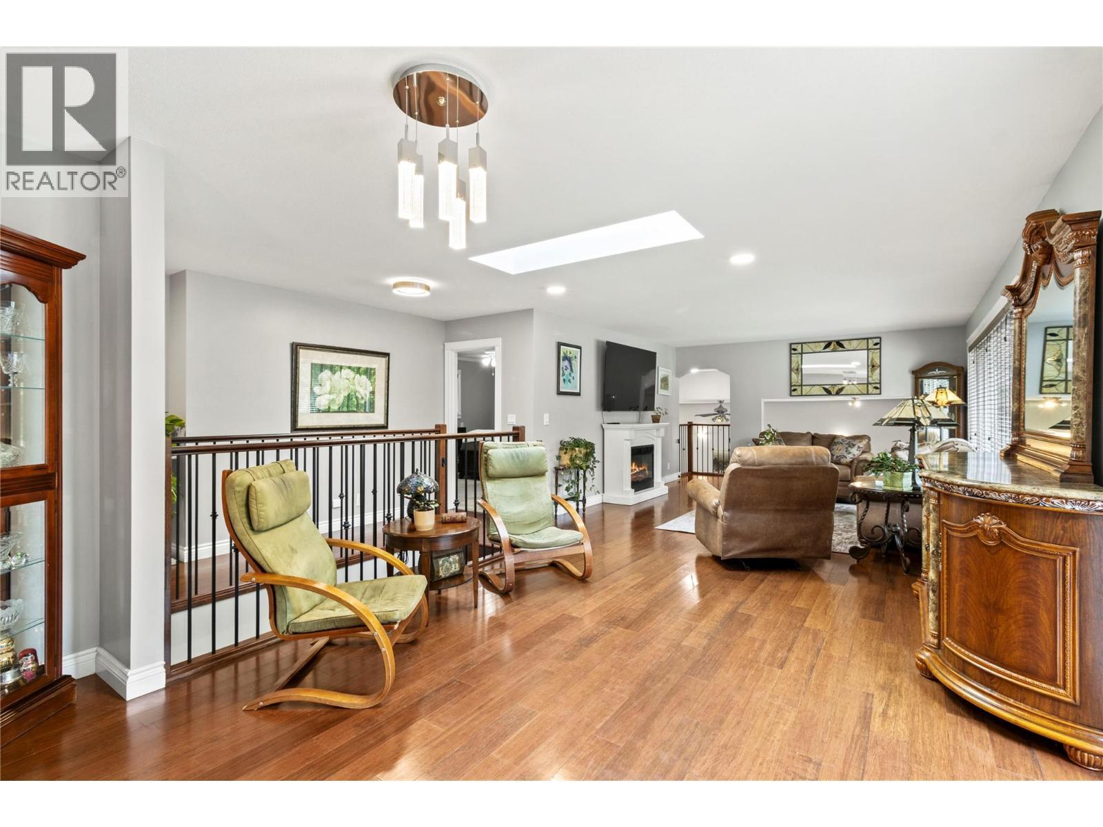 2746 Balmoral Road, Blind Bay, BC - Indoor