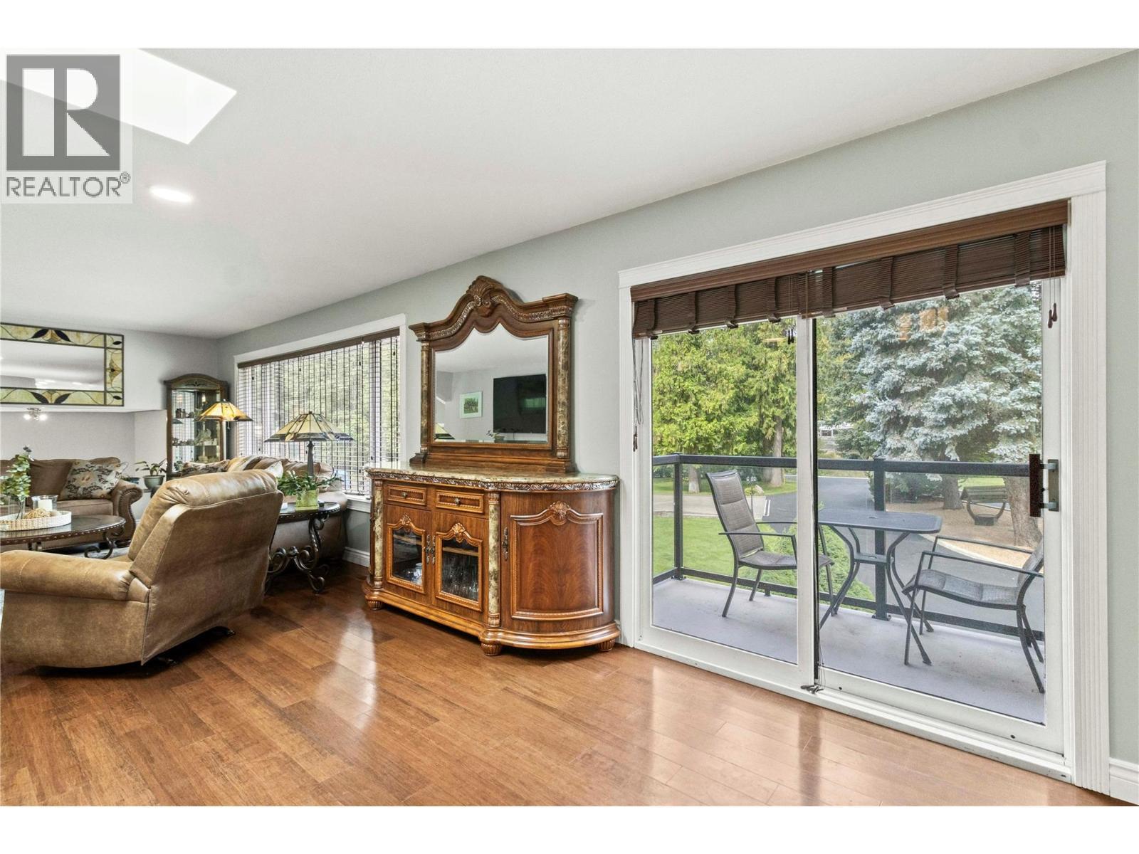 2746 Balmoral Road, Blind Bay, BC - Indoor