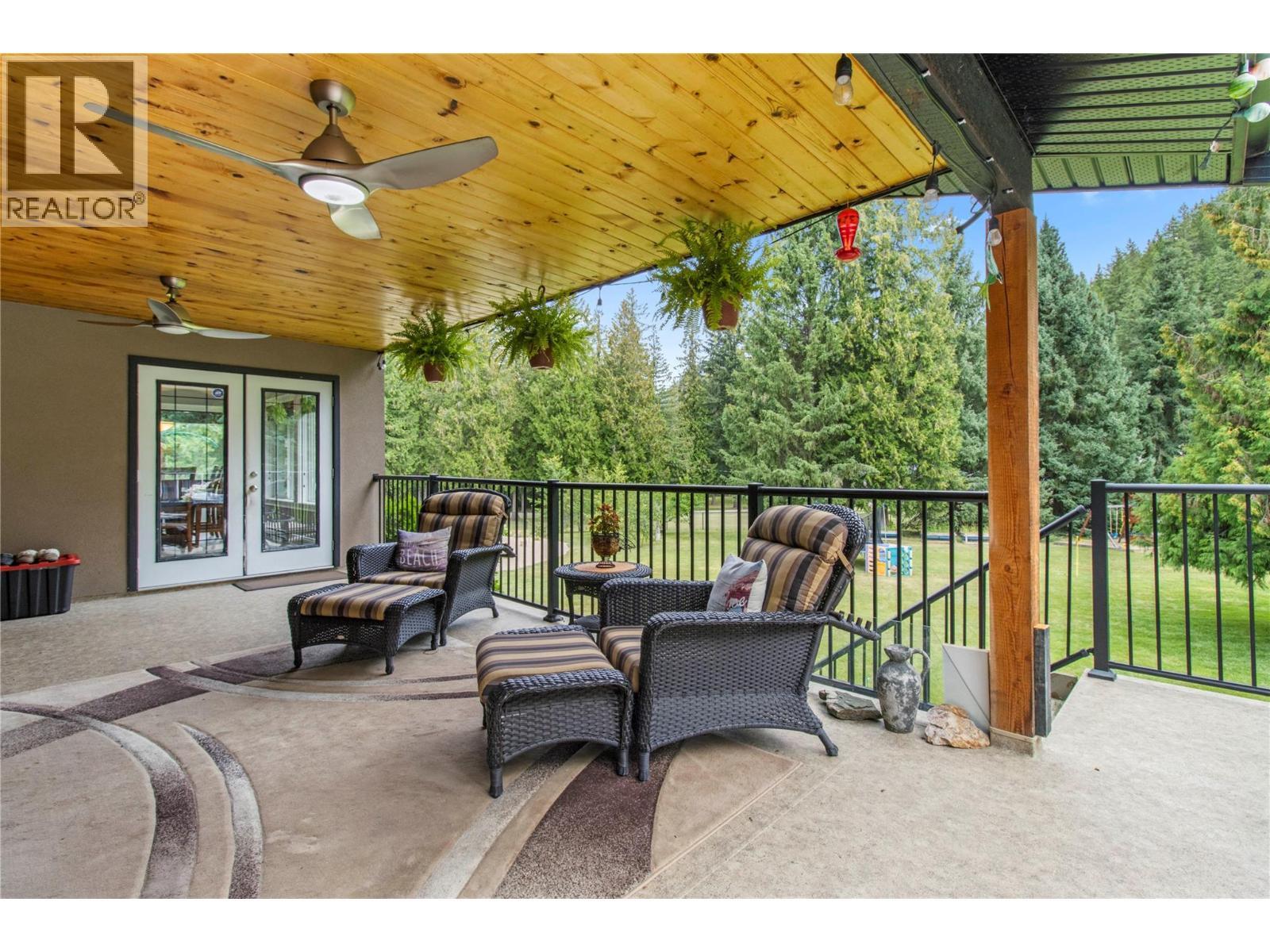 2746 Balmoral Road, Blind Bay, BC - Outdoor With Deck Patio Veranda With Exterior