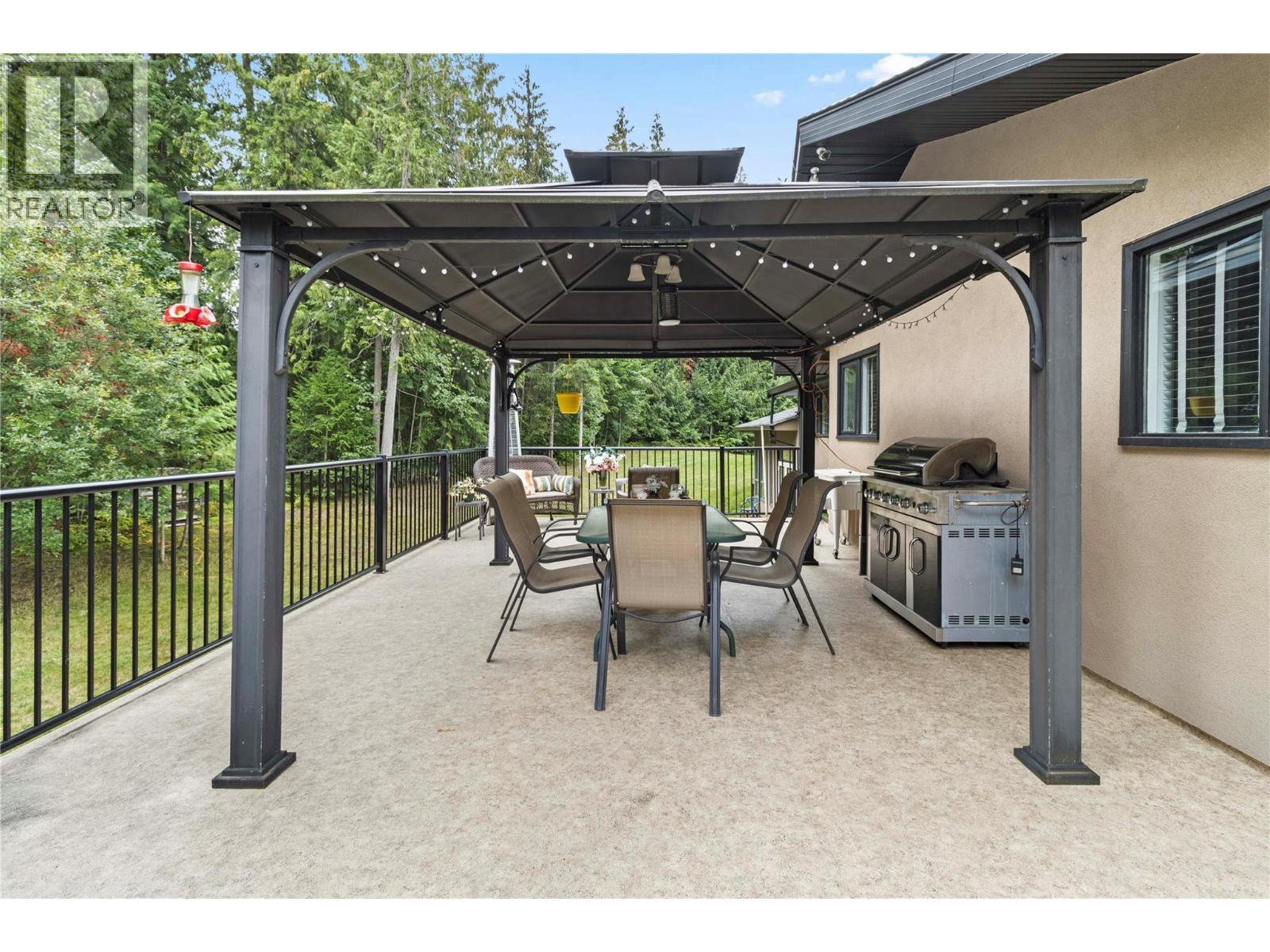2746 Balmoral Road, Blind Bay, BC - Outdoor With Deck Patio Veranda With Exterior