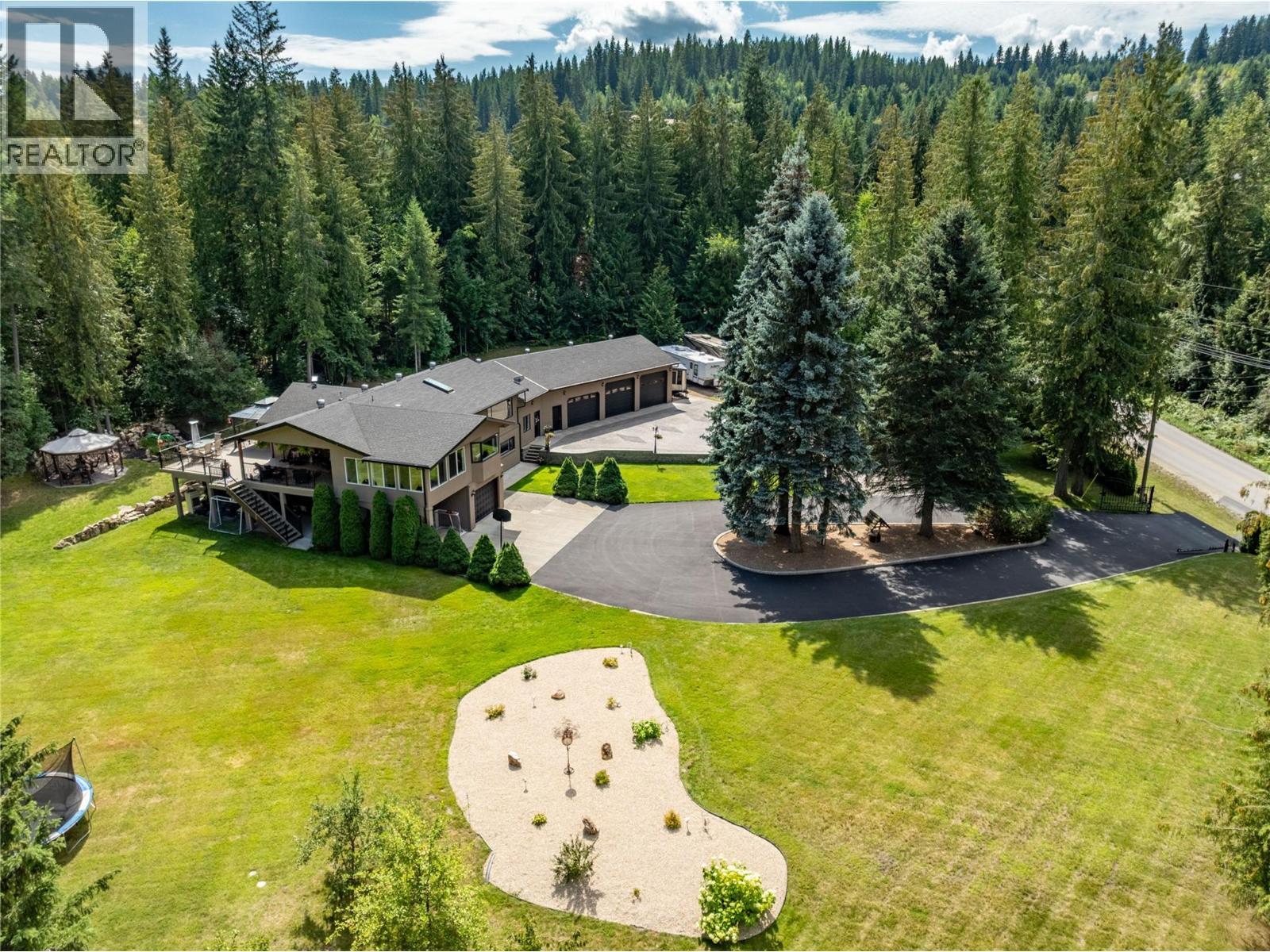 2746 Balmoral Road, Blind Bay, BC - Outdoor With View