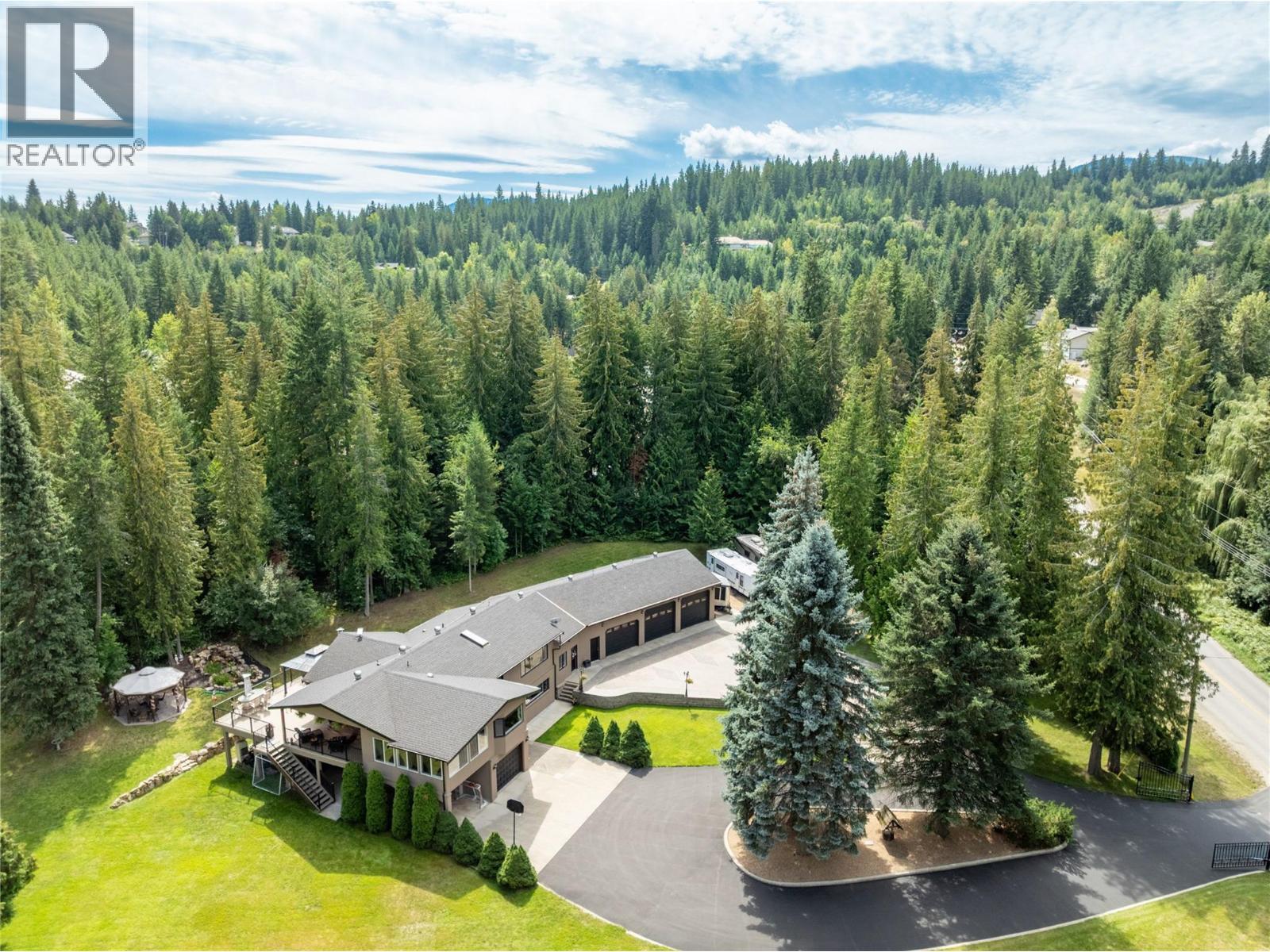 2746 Balmoral Road, Blind Bay, BC - Outdoor With View
