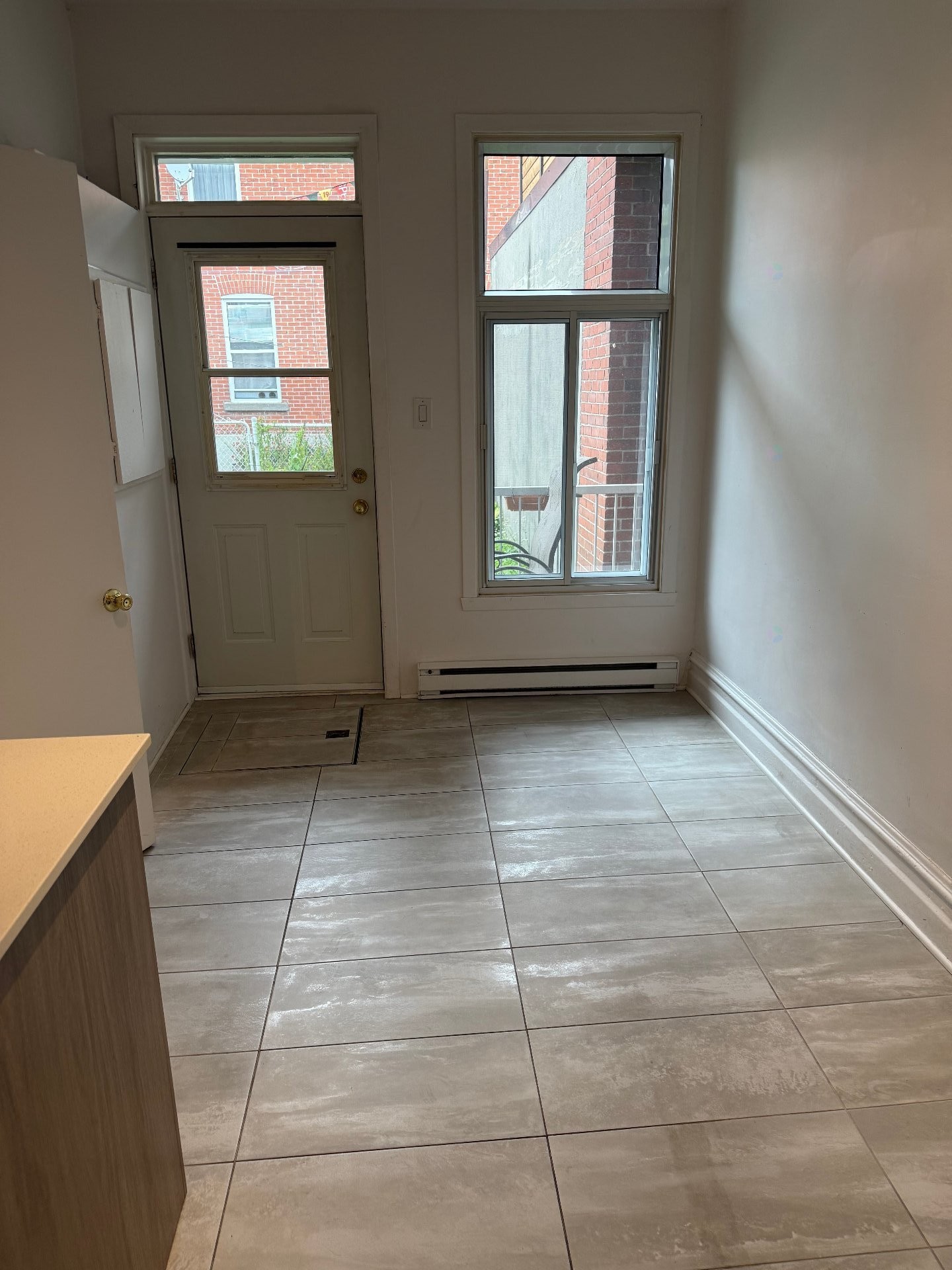 Cuisine - 7159 Rue De La Roche, Montréal (Villeray/Saint-Michel/Parc-Extension), QC - Indoor Photo Showing Other Room