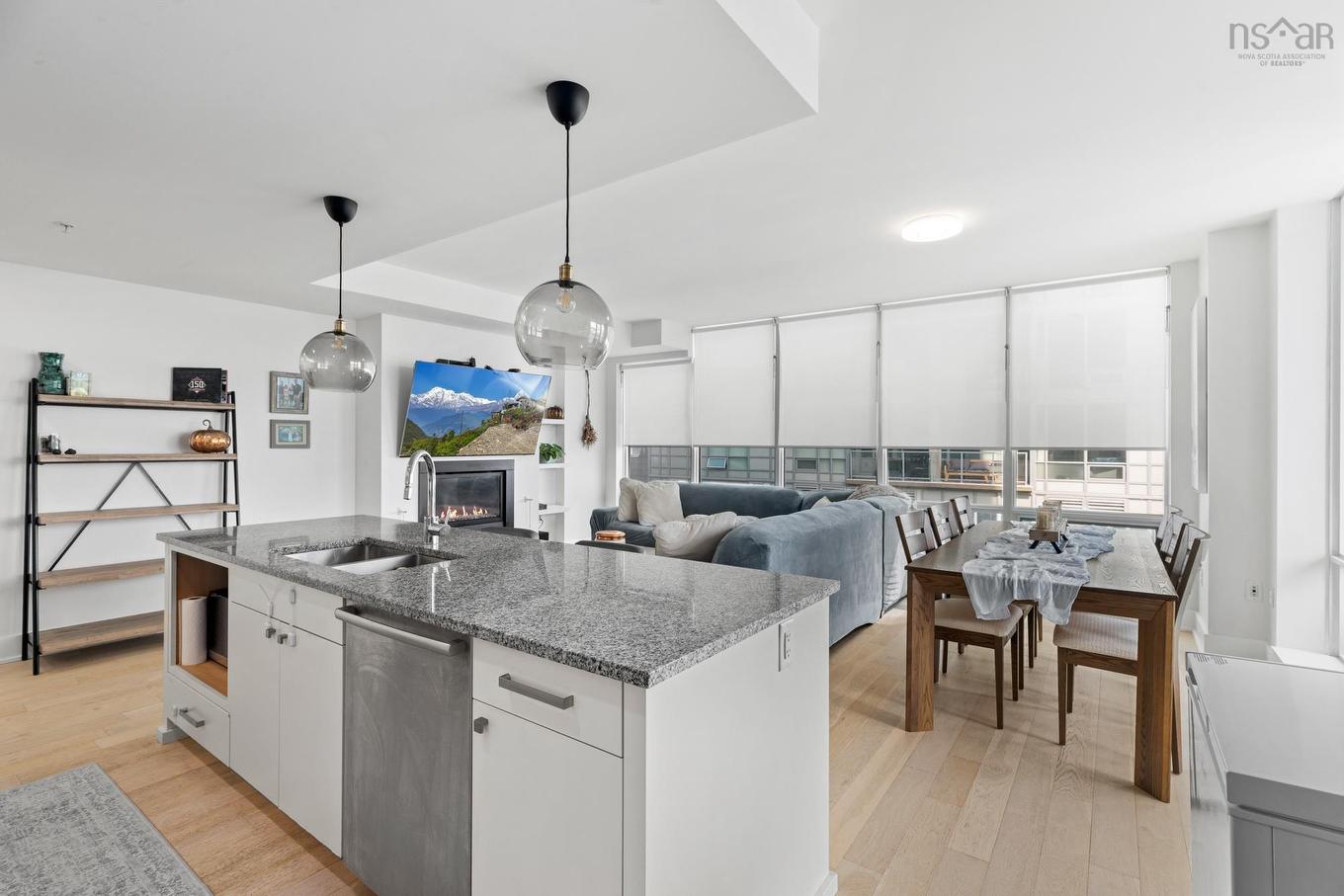 206 67 Kings Wharf Place, Dartmouth, NS