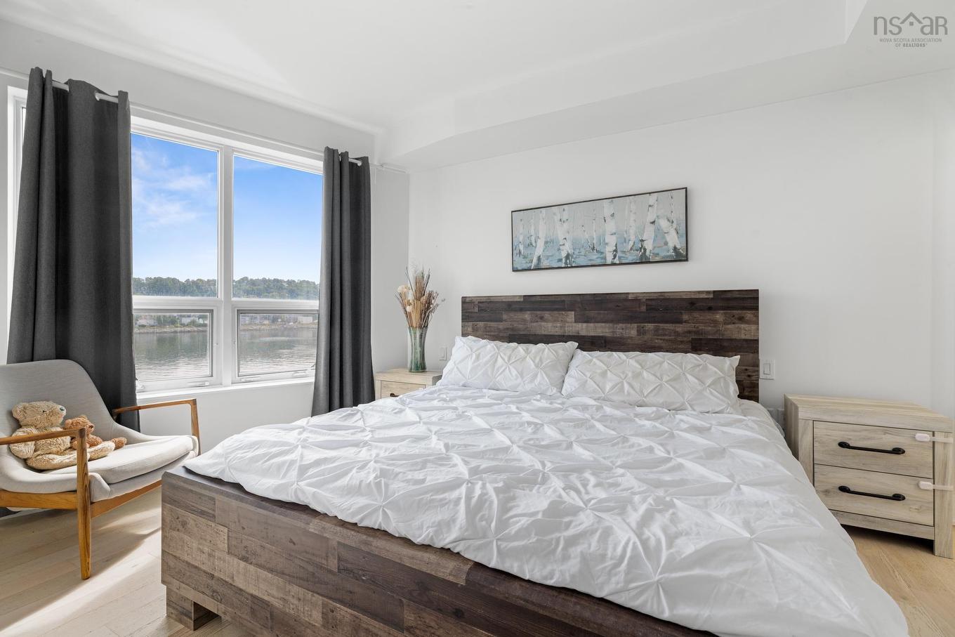 206 67 Kings Wharf Place, Dartmouth, NS