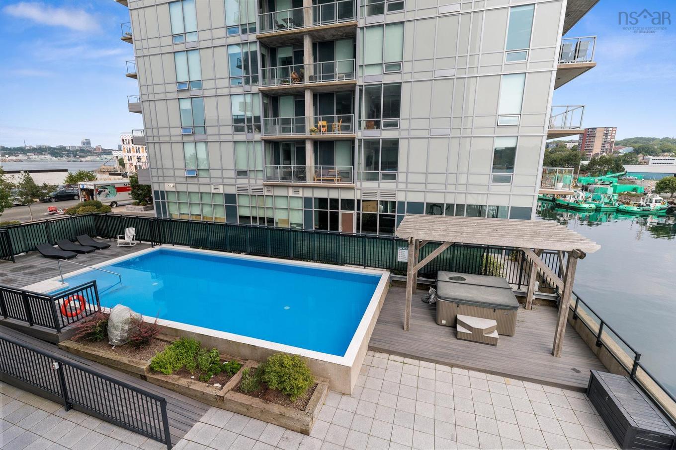 206 67 Kings Wharf Place, Dartmouth, NS