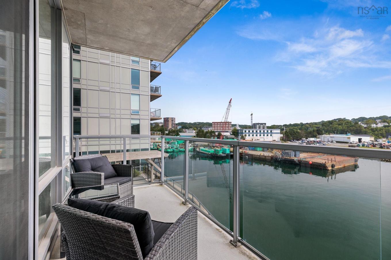 206 67 Kings Wharf Place, Dartmouth, NS