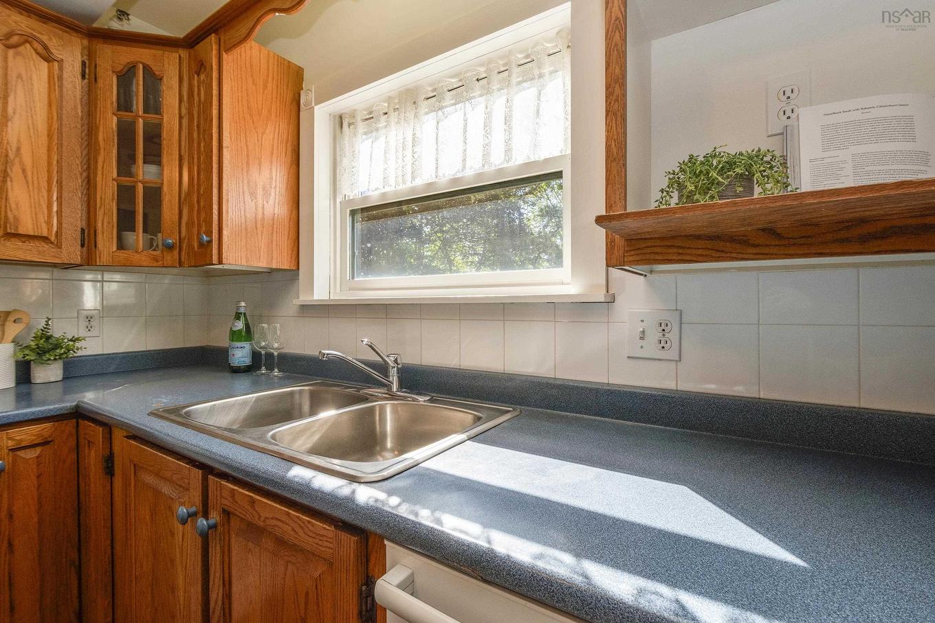 3641 St. Margarets Bay Road, Hubley, NS