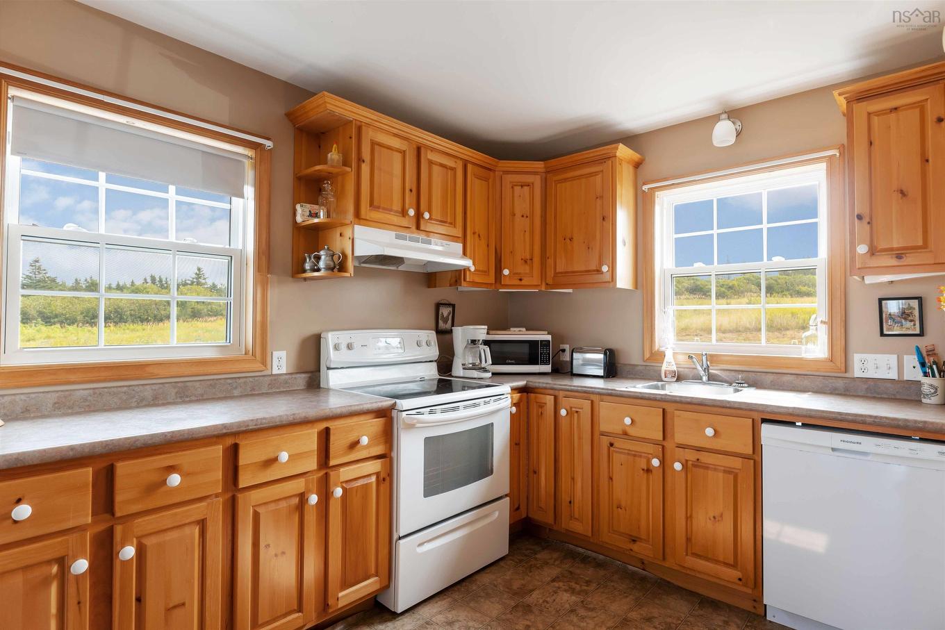 885 Fort Point Road, Ashmore, NS