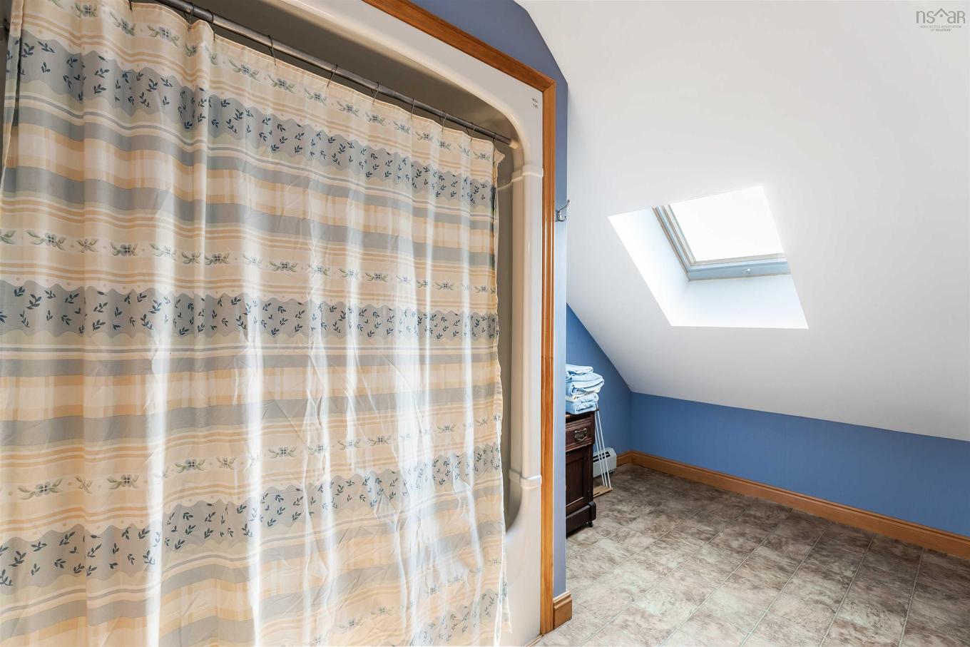 885 Fort Point Road, Ashmore, NS