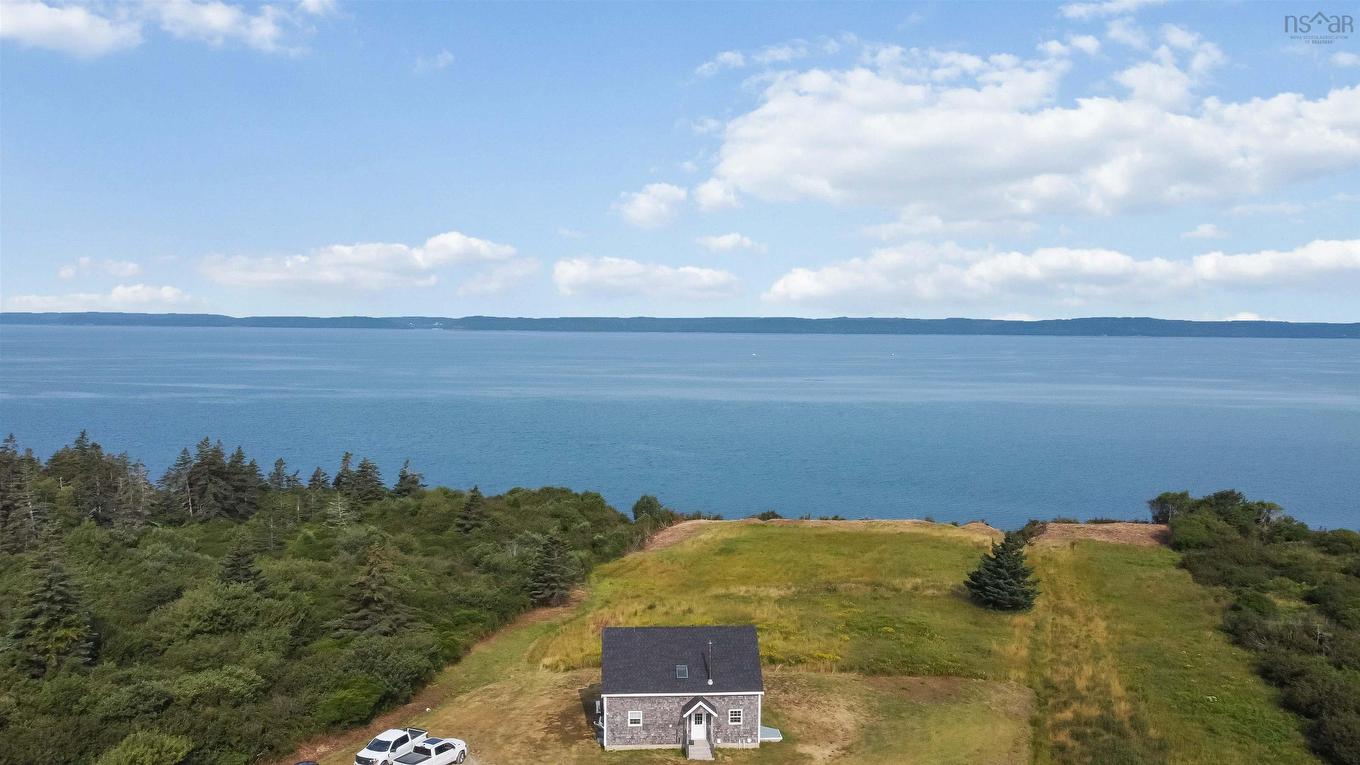 885 Fort Point Road, Ashmore, NS