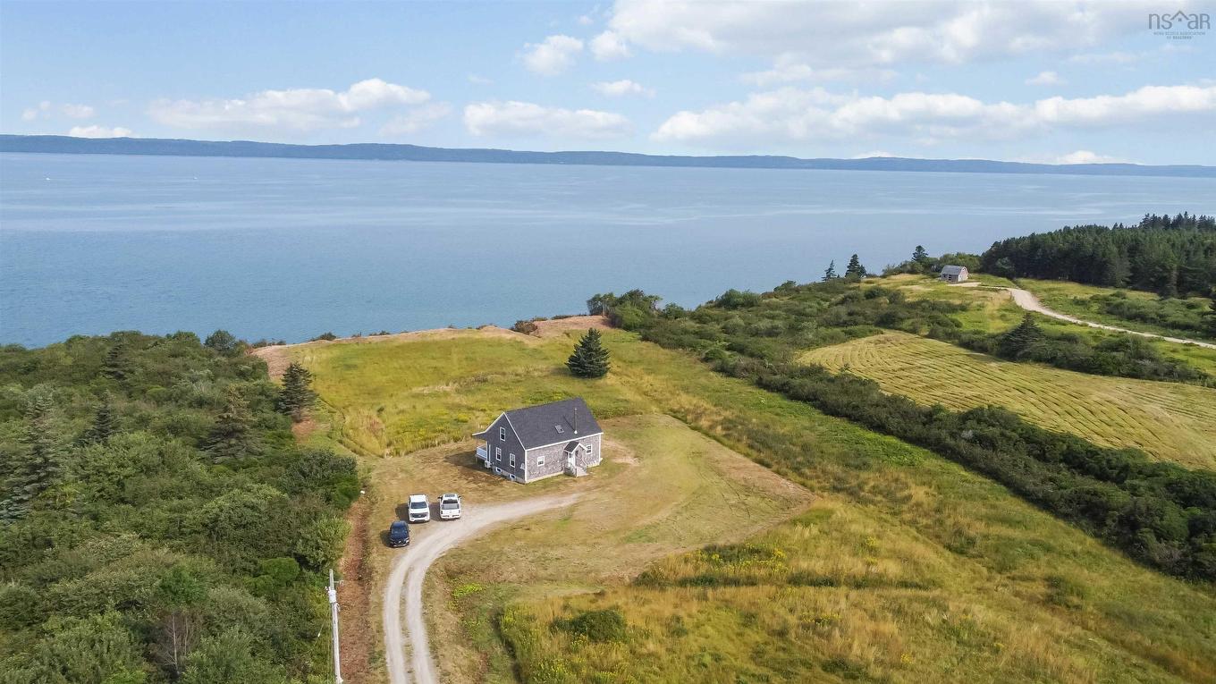 885 Fort Point Road, Ashmore, NS