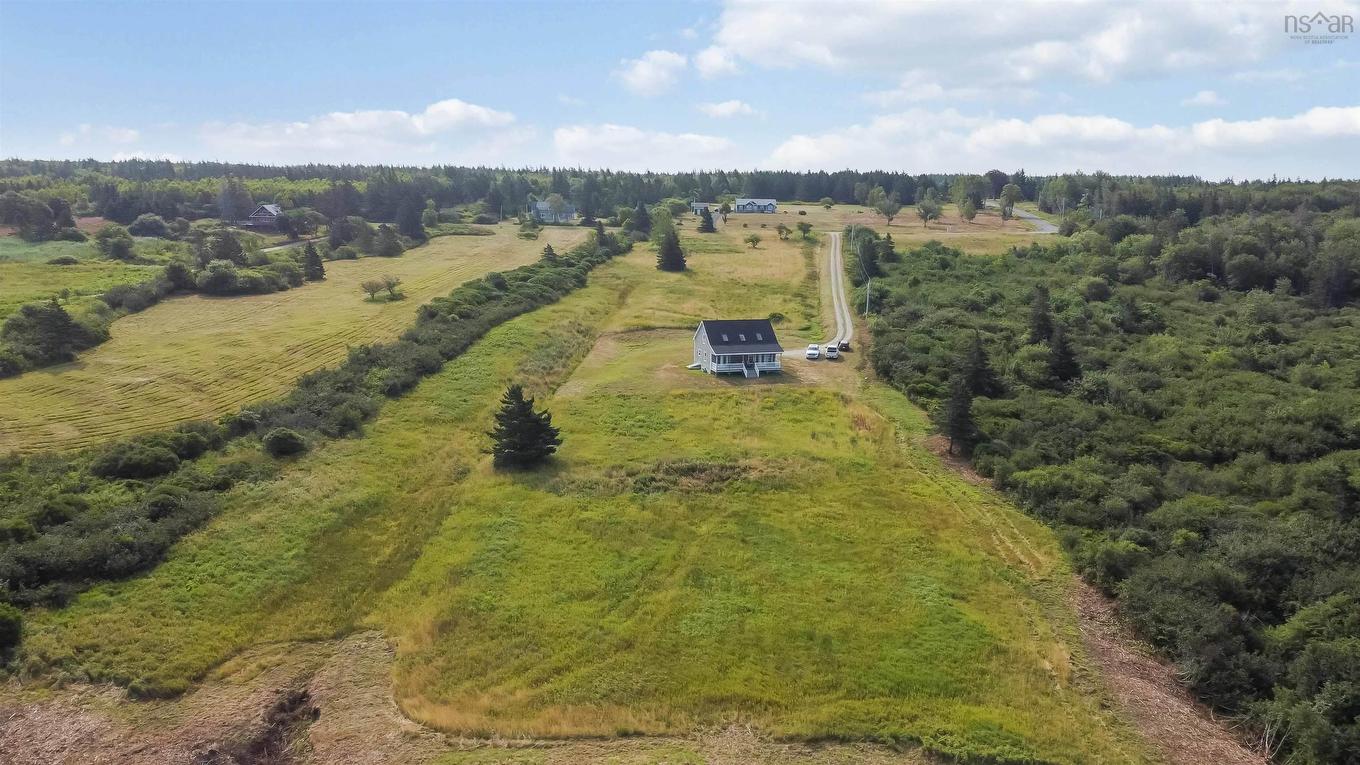 885 Fort Point Road, Ashmore, NS