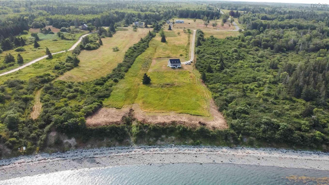 885 Fort Point Road, Ashmore, NS