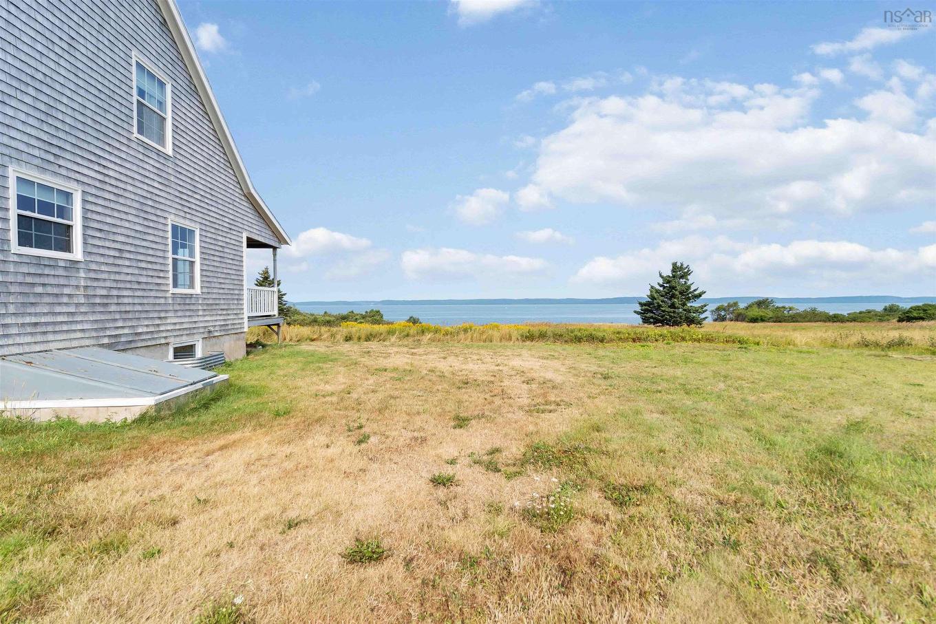 885 Fort Point Road, Ashmore, NS
