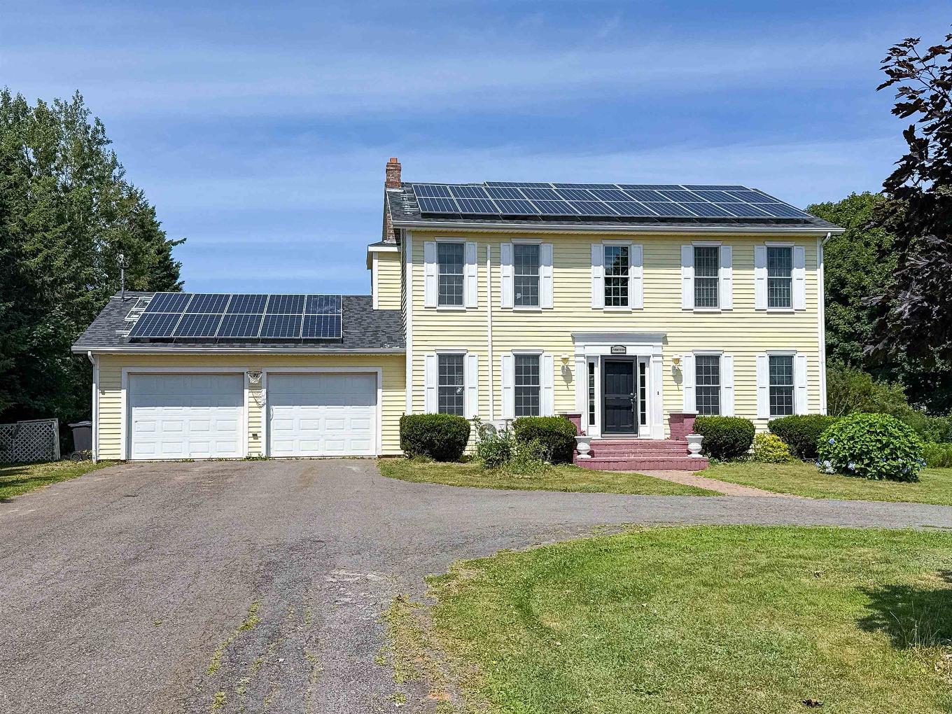 14 Royalty Road, Charlottetown, PE
