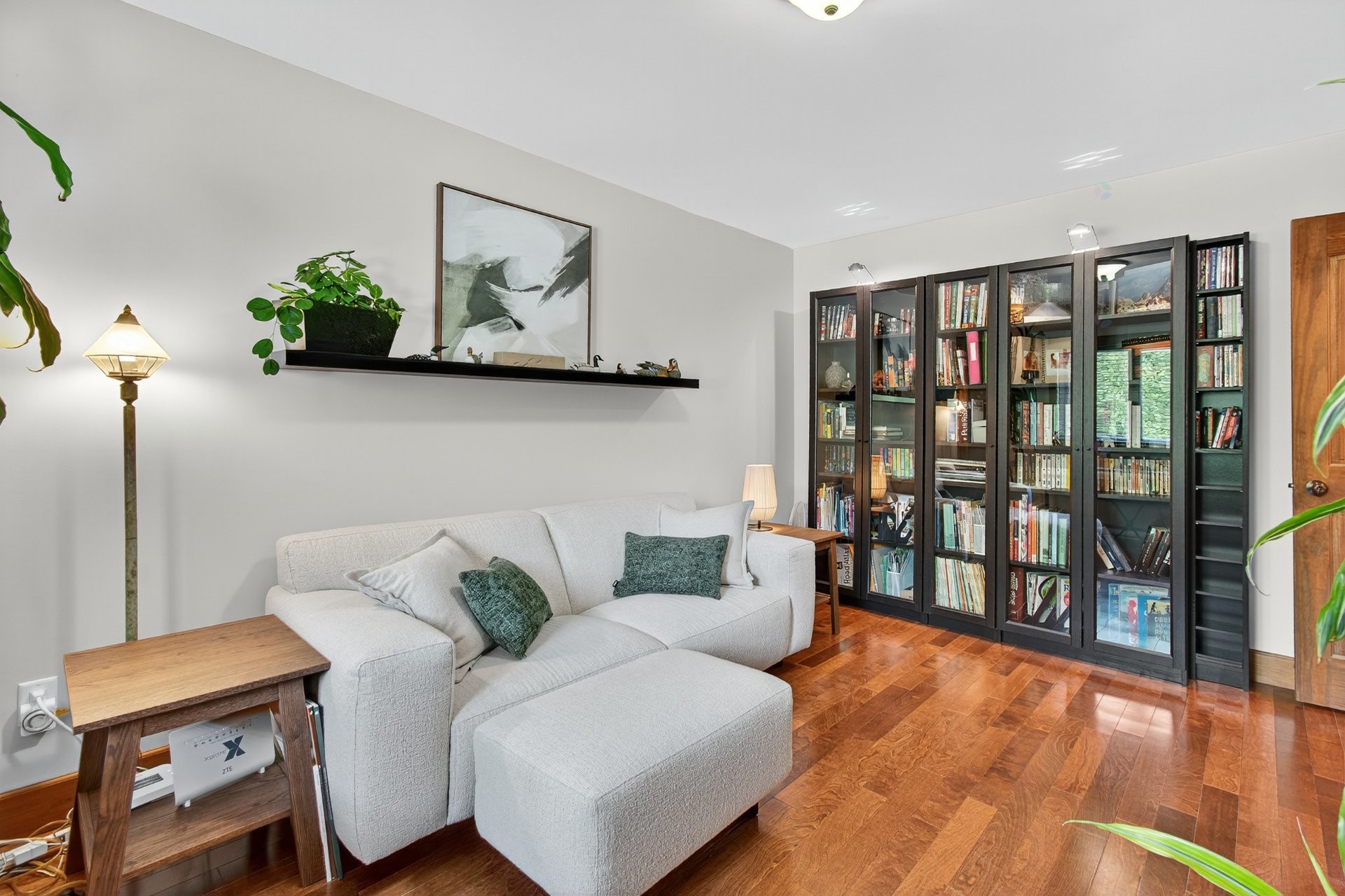 Boudoir - 126 Ch. Des Simoneau, Lac-Simon, QC - Indoor Photo Showing Living Room