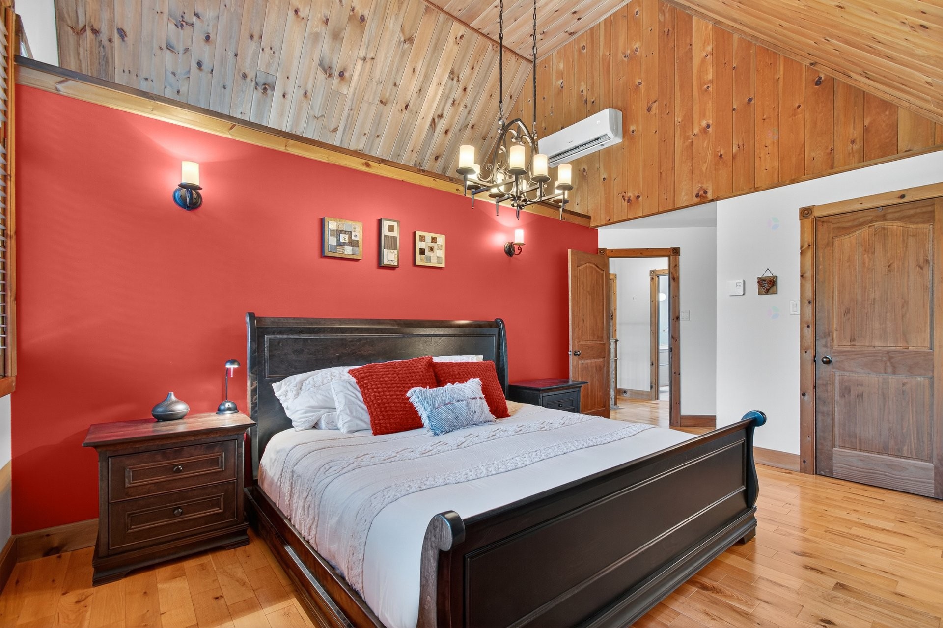 Chambre à coucher principale - 126 Ch. Des Simoneau, Lac-Simon, QC - Indoor Photo Showing Bedroom