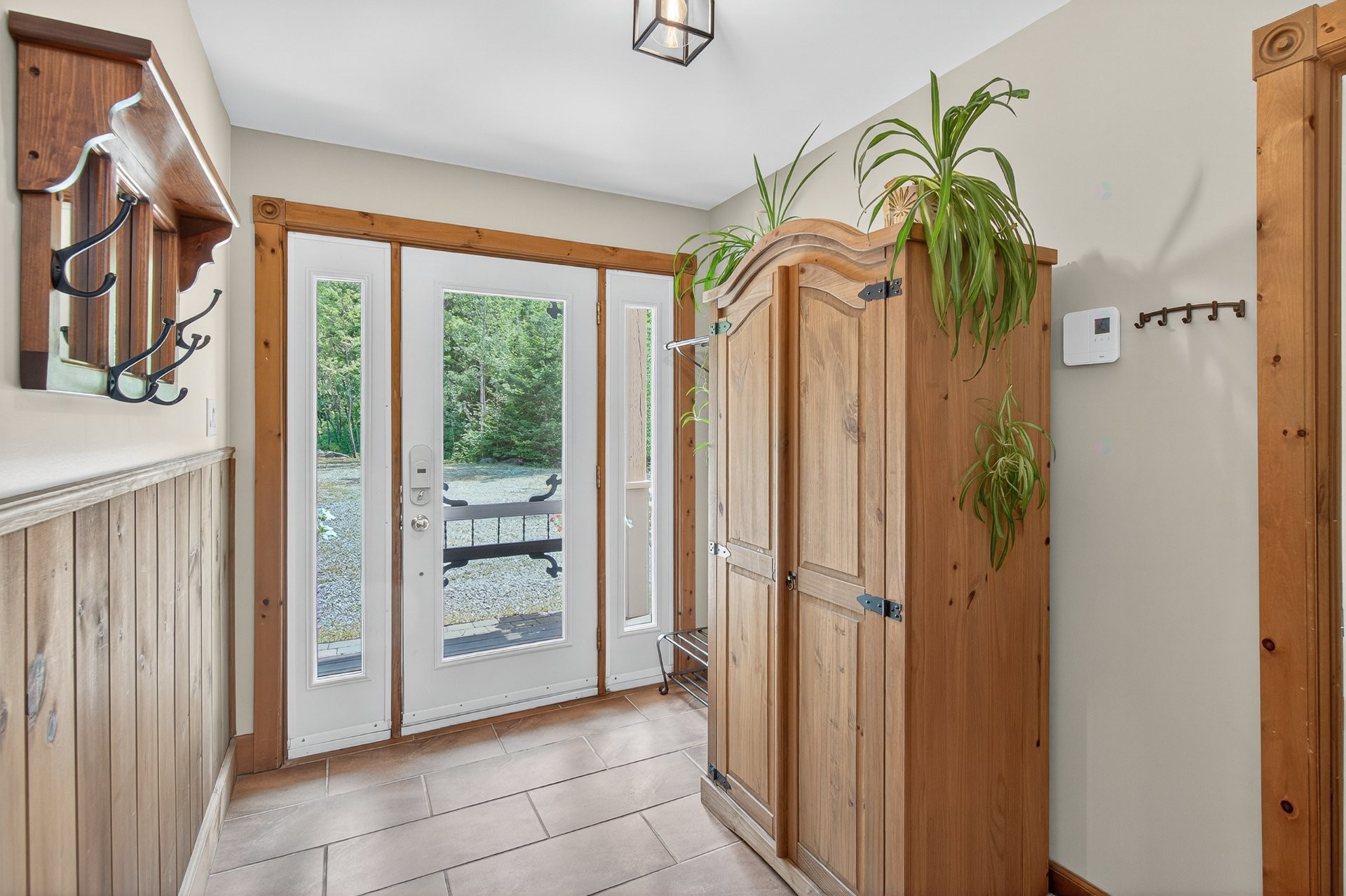 Hall d'entrée/Vestibule - 126 Ch. Des Simoneau, Lac-Simon, QC - Indoor Photo Showing Other Room