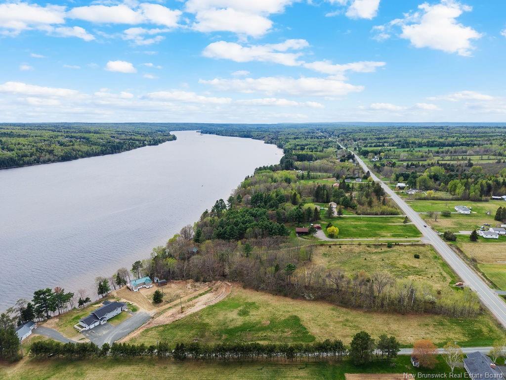 1173 Route 425, Whitney, NB