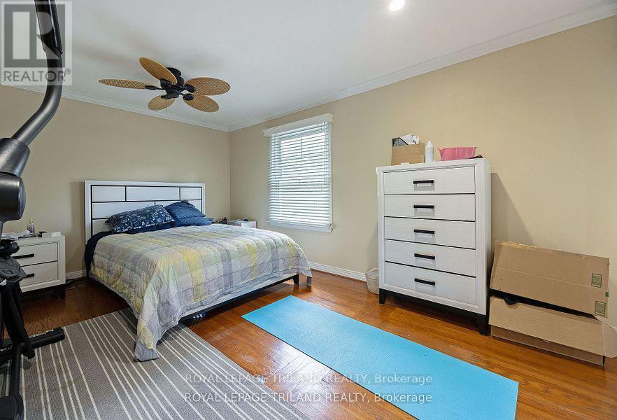 69 Shavian Boulevard, London North (North A), ON - Indoor Photo Showing Bedroom