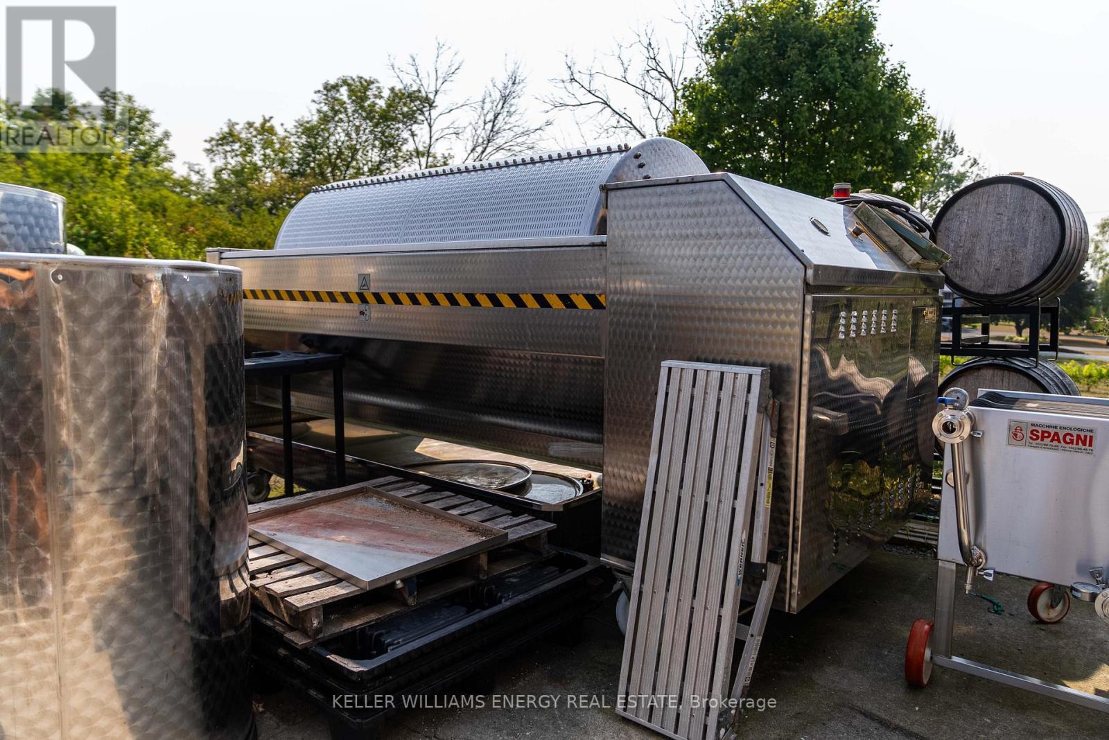 804 Closson Road, Prince Edward County (Hillier), ON