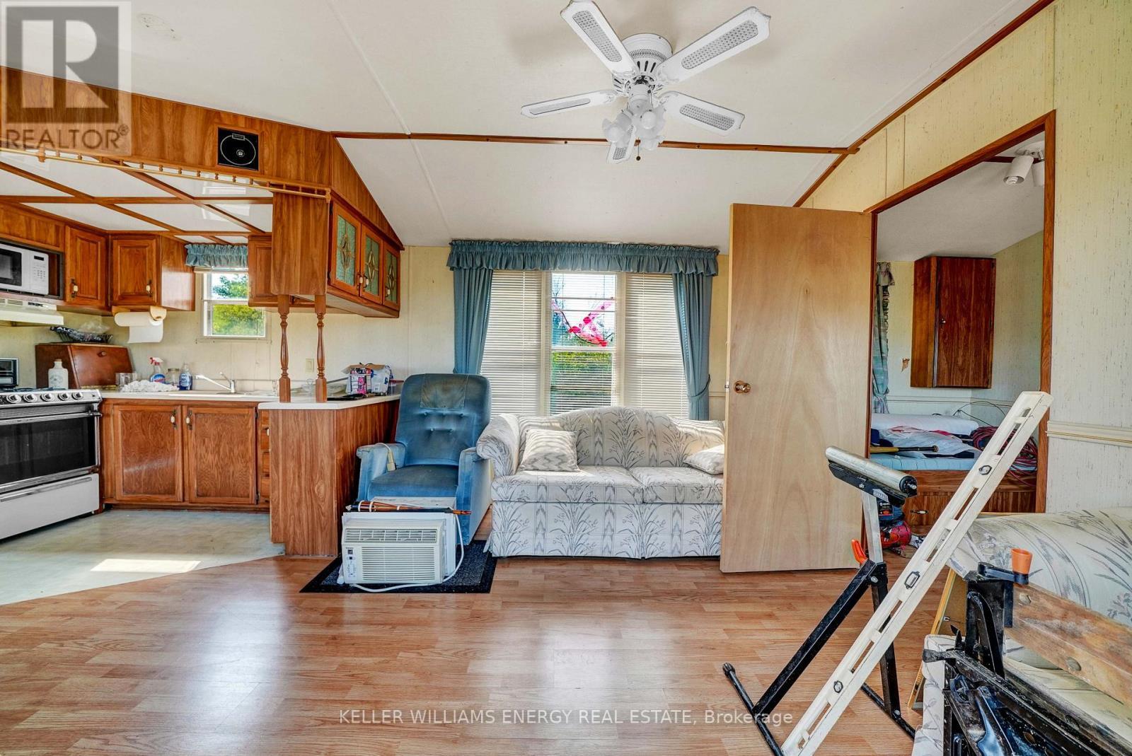 804 Closson Road, Prince Edward County (Hillier), ON