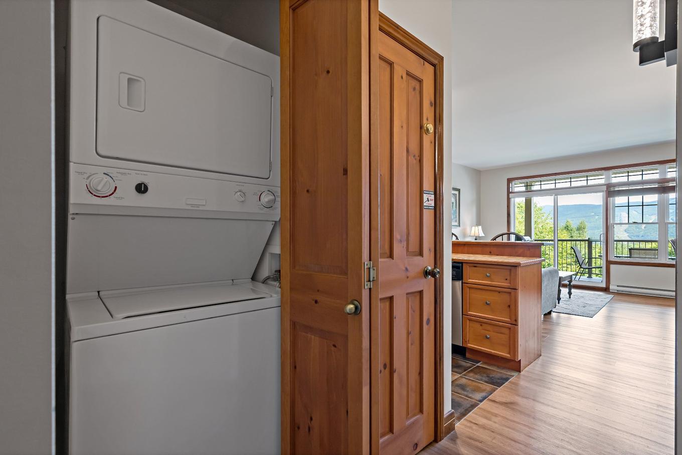Laundry room - 7-225 Rue Du Mont-Plaisant, Mont-Tremblant, QC - Indoor Photo Showing Laundry Room