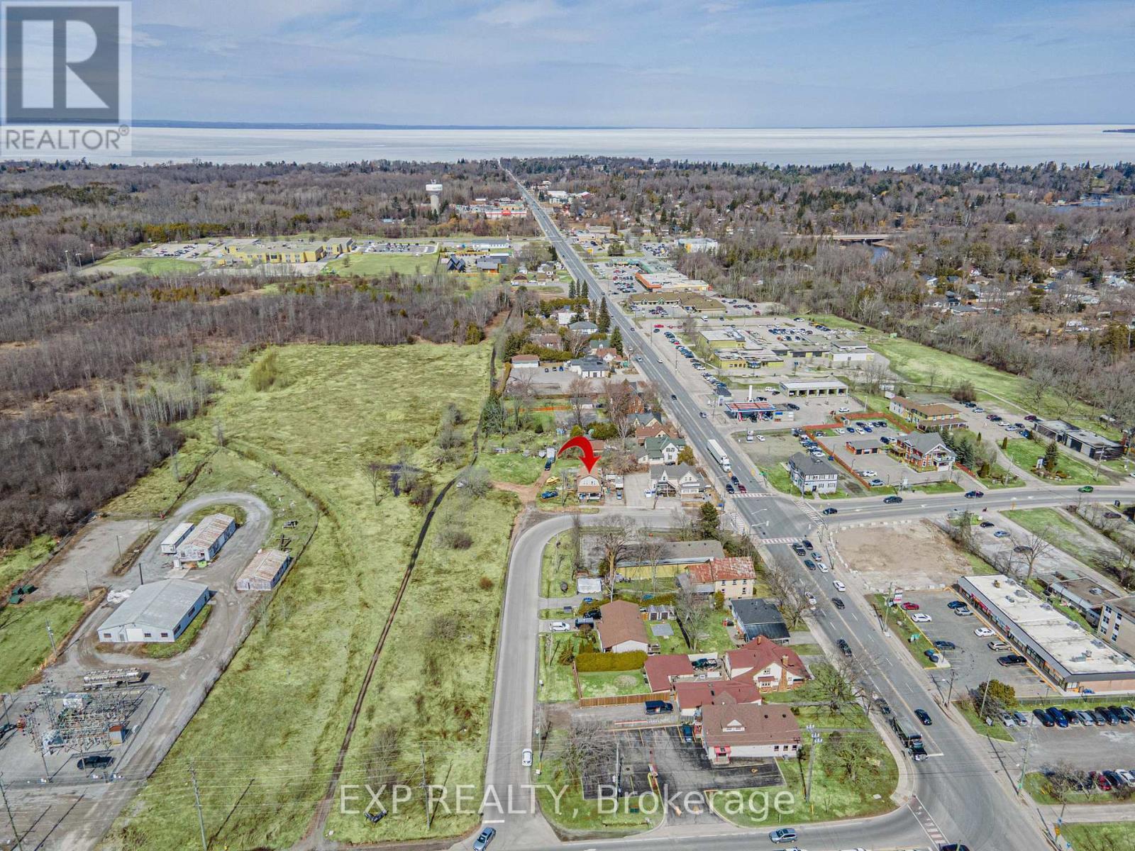 173&77 High Street, Georgina, ON