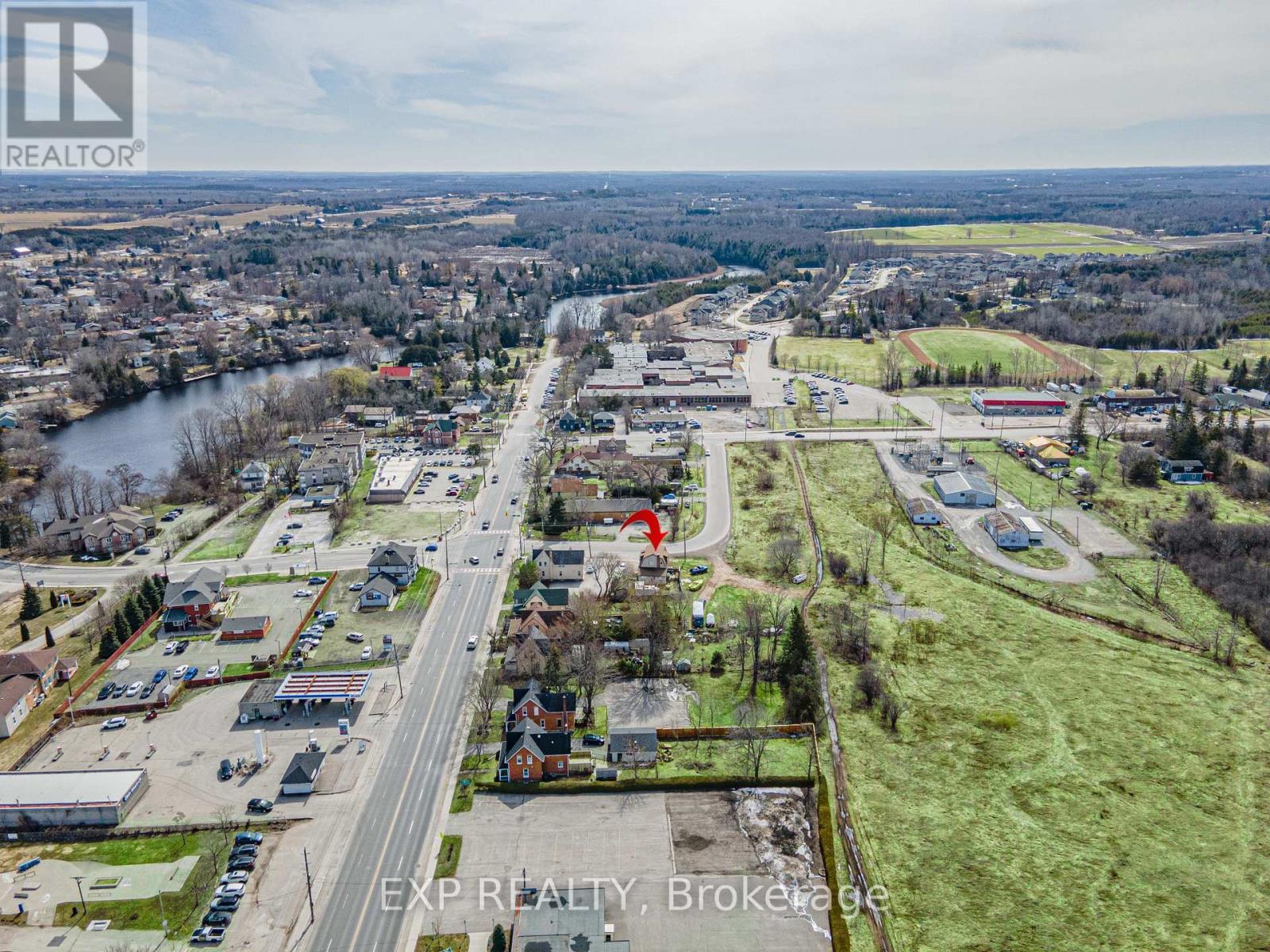 173&77 High Street, Georgina, ON