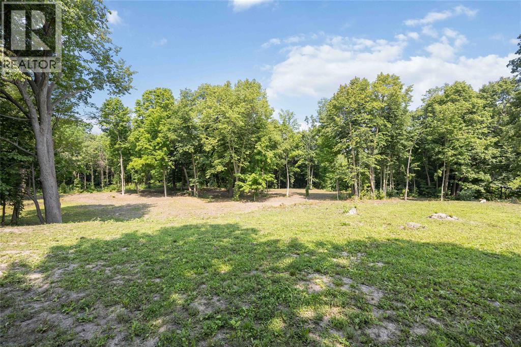 6851 Fleming Street, Plympton-Wyoming, ON