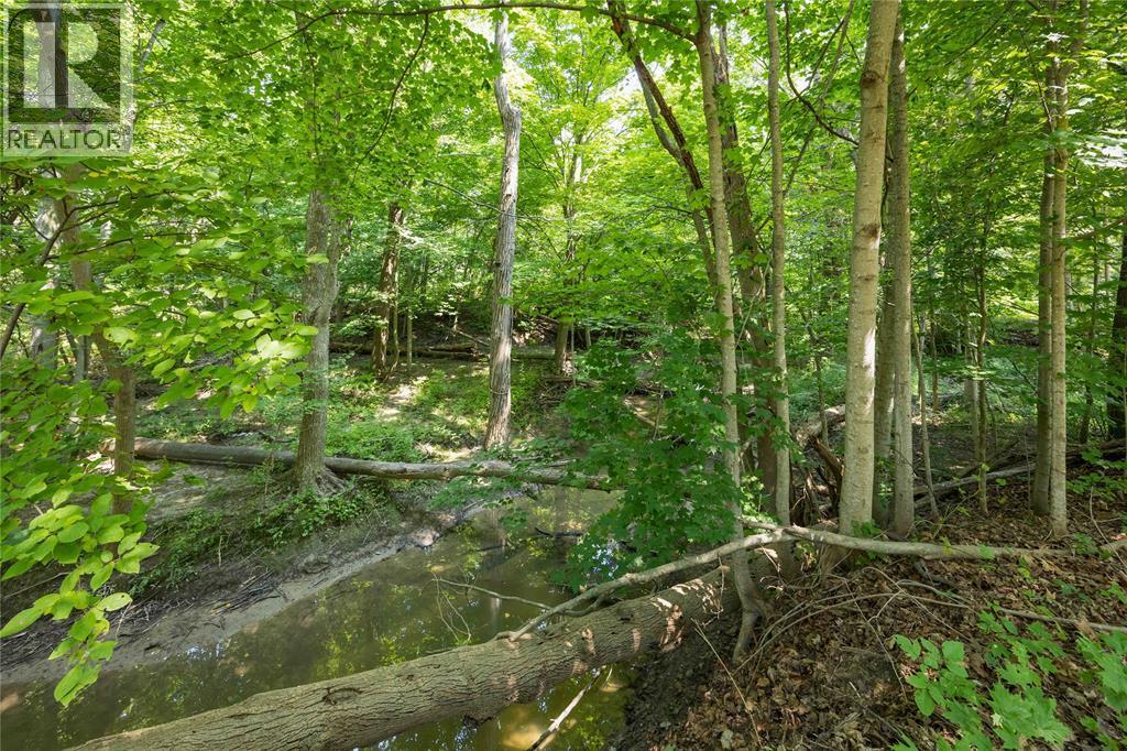 6851 Fleming Street, Plympton-Wyoming, ON