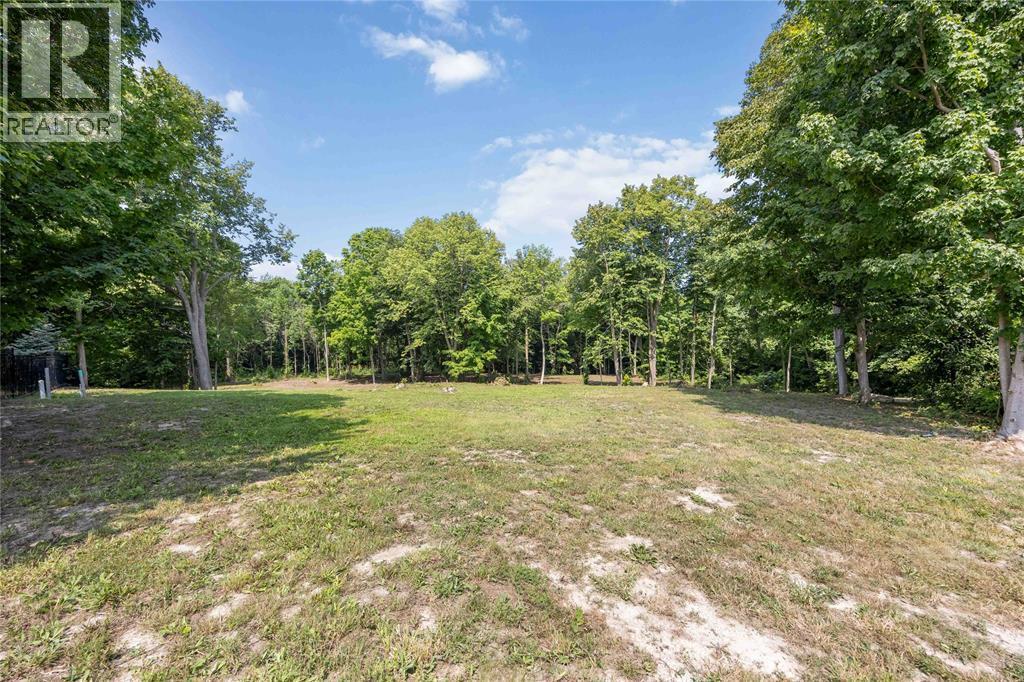 6851 Fleming Street, Plympton-Wyoming, ON