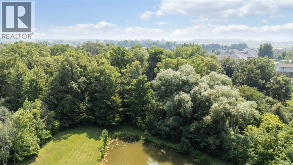 6851 Fleming Street, Plympton-Wyoming, ON