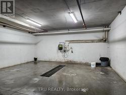 Car Wash Bay - Shared -