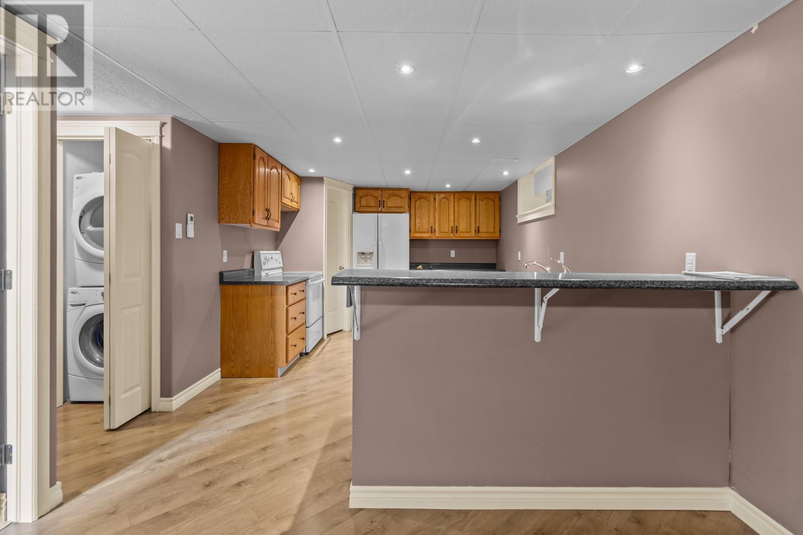 192 Salmonier Line, Holyrood, NL - Indoor Photo Showing Kitchen